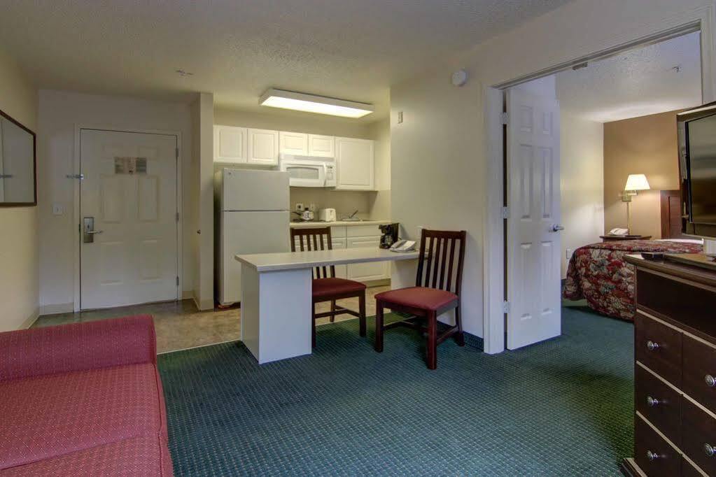 Intown Suites Extended Stay Marietta Ga - Roswell Rd Kültér fotó